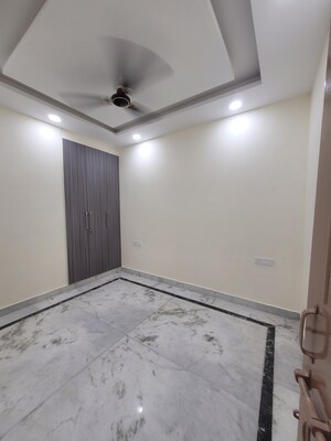 Bedroom in 3 BHK Apartment at Dilshad Garden – for Sale