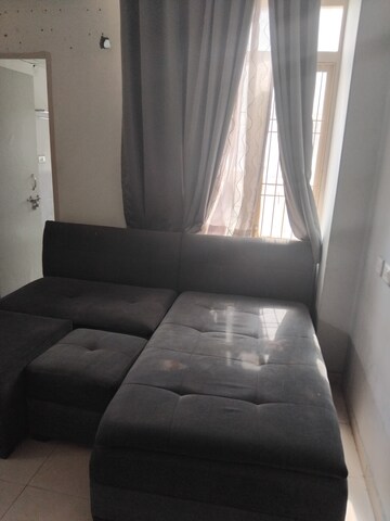 Furnished Amenities in 1 BHK Apartment at Auric City Homes, Sector 82 – for Rent