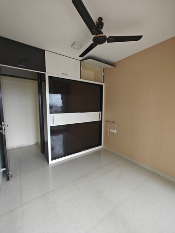 Room in 2 BHK Apartment at Tricity Panache, Sanpada – for Rent