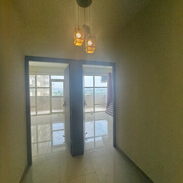 Room in 2 BHK Apartment at Pyramid Pride, Sector 76 – for Rent