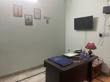 Team Area in 6+ BHK Independent House at Nijampur Malhaur – for Rent