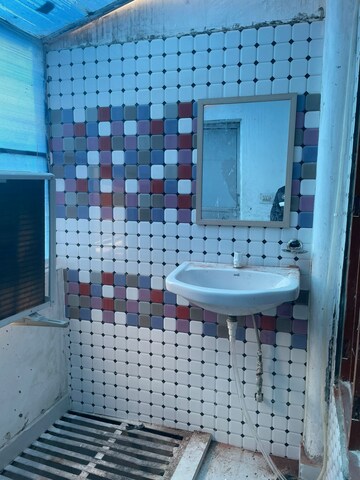 Bathroom in 6+ BHK Independent House at Nijampur Malhaur – for Rent