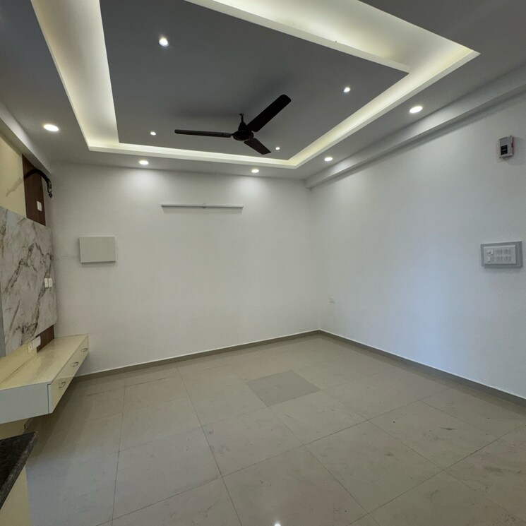 Kitchen, pyramid-pride 2 Bedroom 578 Sq.Ft. Apartment In Sector 76 Gurgaon 9001989