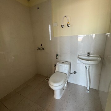 Bathroom in 2 BHK Apartment at Pyramid Pride, Sector 76 – for Rent