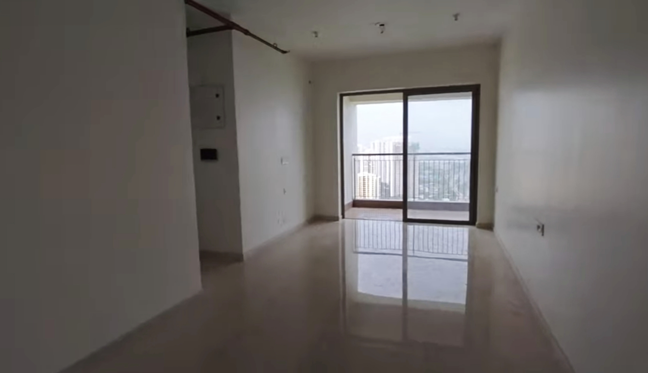 2 BHK + Extra Room 711 Sq.Ft. Apartment in Kalpataru Paramount