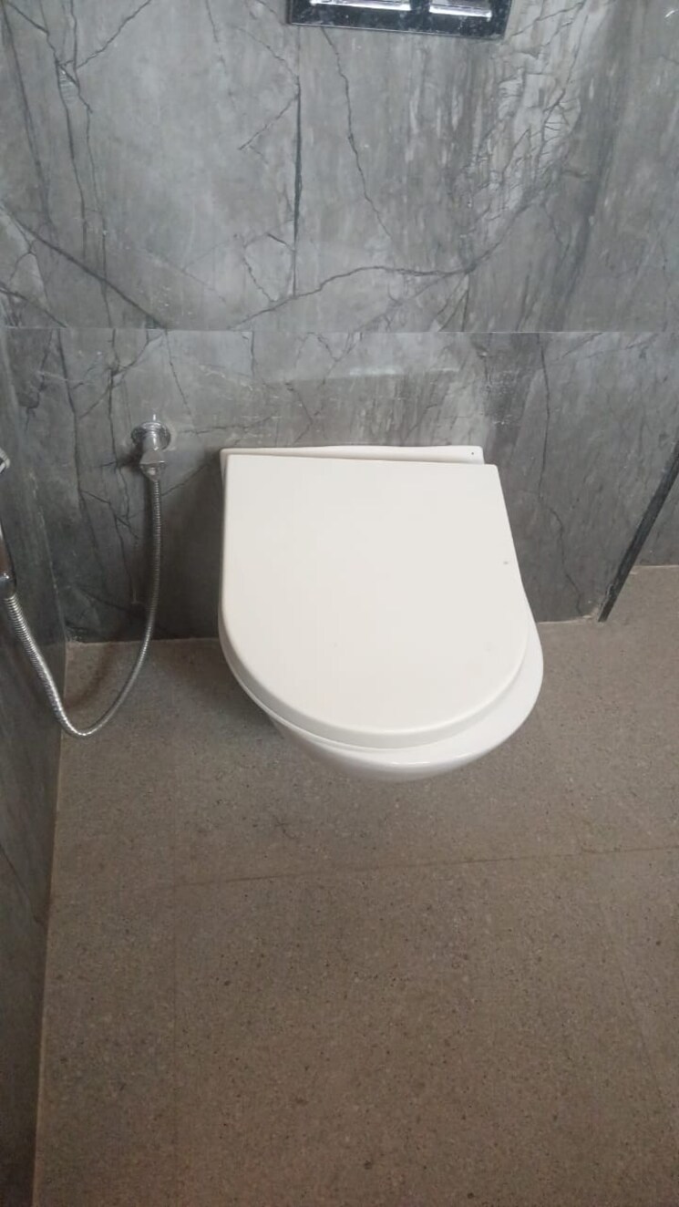 Bathroom, rt nagar 2 Bedroom 1100 Sq.Ft. Builder Floor In Rt Nagar Bangalore 9002019