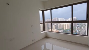 Master Bedroom in 2 BHK Apartment at Kalpataru Paramount, Kapur Bawdi – for Rent