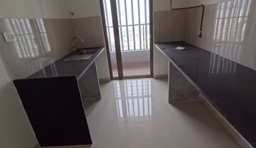Kitchen/pantry in 2 BHK Apartment at Kalpataru Paramount, Kapur Bawdi – for Rent
