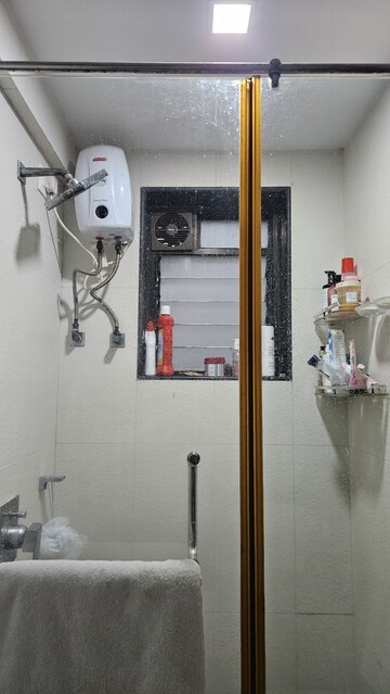 Bathroom in 2 BHK Apartment at Green Valley CHS Andheri, Andheri East – for Rent