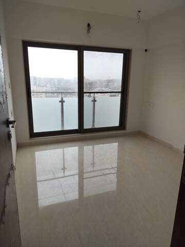 Room in 2.5 BHK Apartment at MK Gracia, Amboli – for Sale
