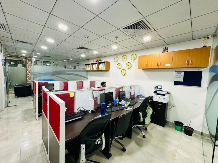 Team Area, advant-navis-business-park Commercial Office Space 2000 Sq.Ft. In Sector 142 Noida 9002043