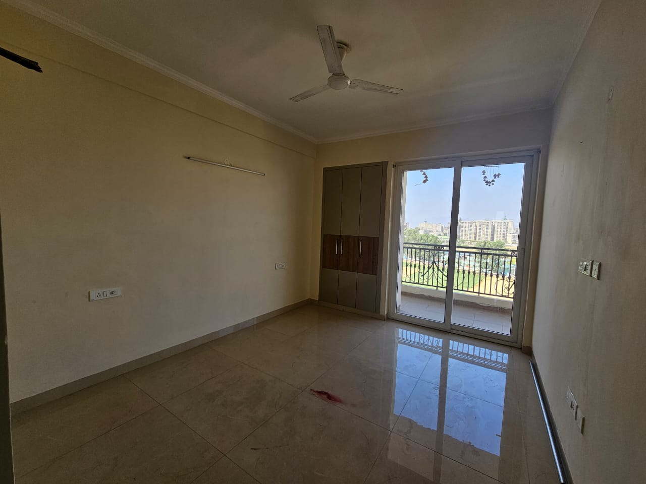 3.5 BHK + Pooja Room Apartment For Sale in Sushma Urban Views