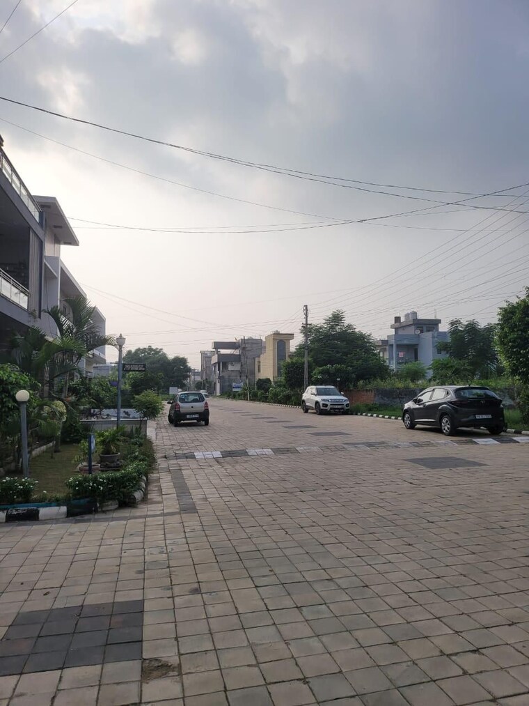 Exterior View, sbp-city-of-dreams-zirakpur  150 Sq.Yd. Plot In High Ground Zirakpur 9002058