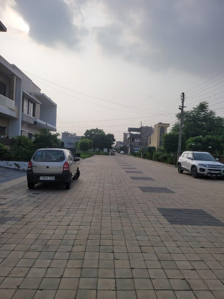Exterior View, sbp-city-of-dreams-zirakpur  150 Sq.Yd. Plot In High Ground Zirakpur 9002058