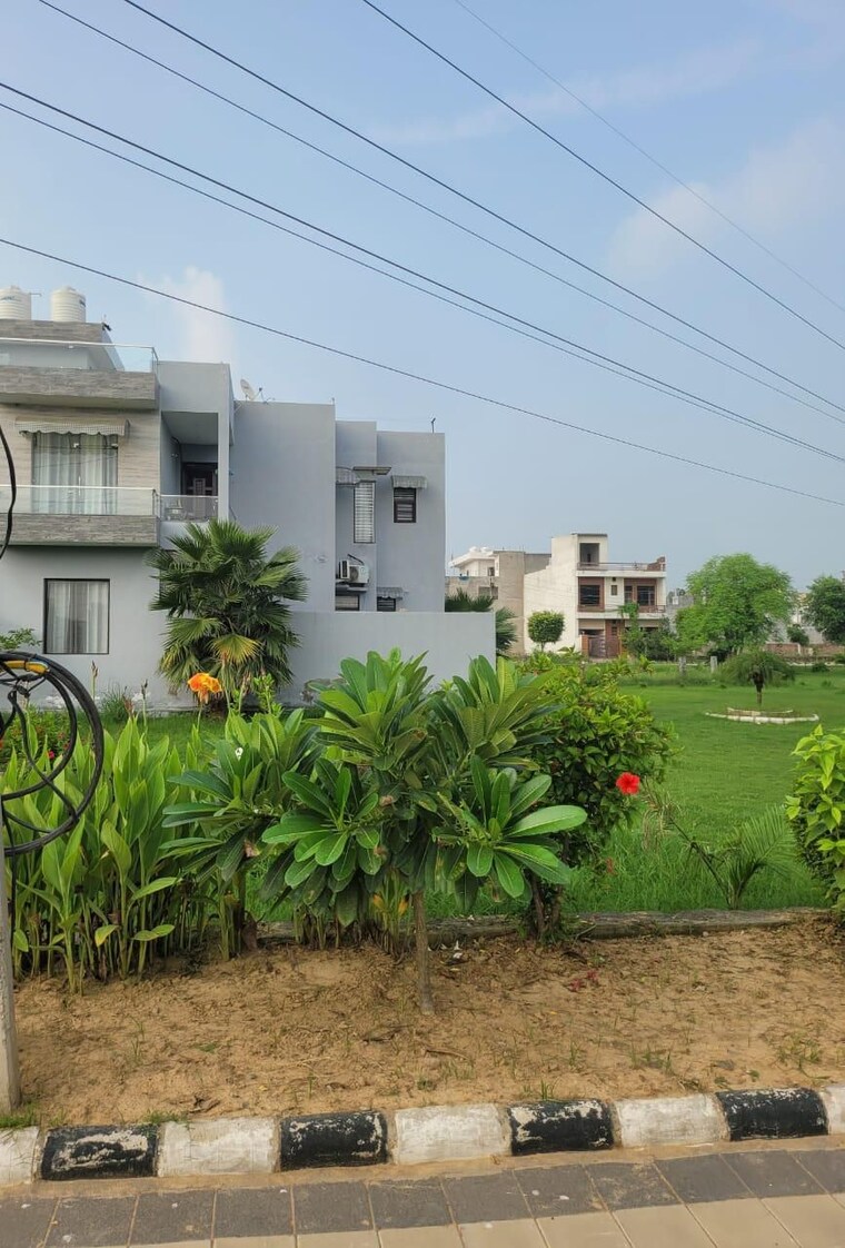 Exterior View, sbp-city-of-dreams-zirakpur  100 Sq.Yd. Plot In High Ground Zirakpur 9002059