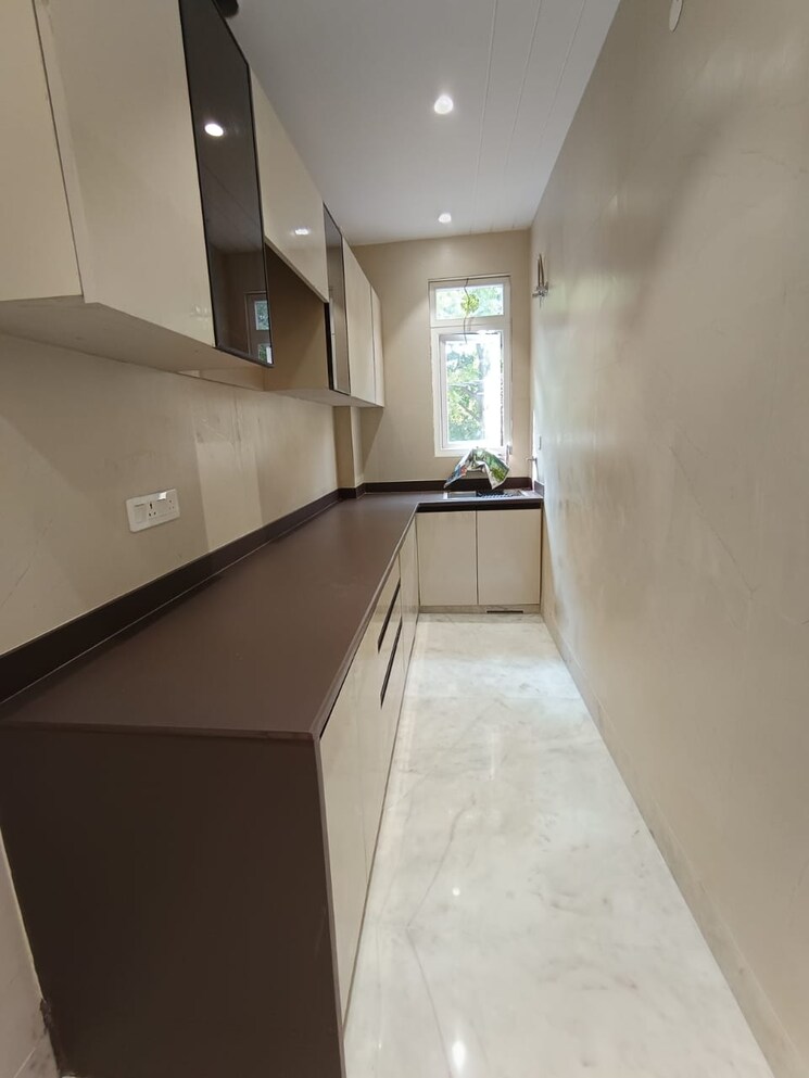 Kitchen, madhur-apartment 2 Bedroom 950 Sq.Ft. Apartment In Paschim Vihar Delhi 9002092