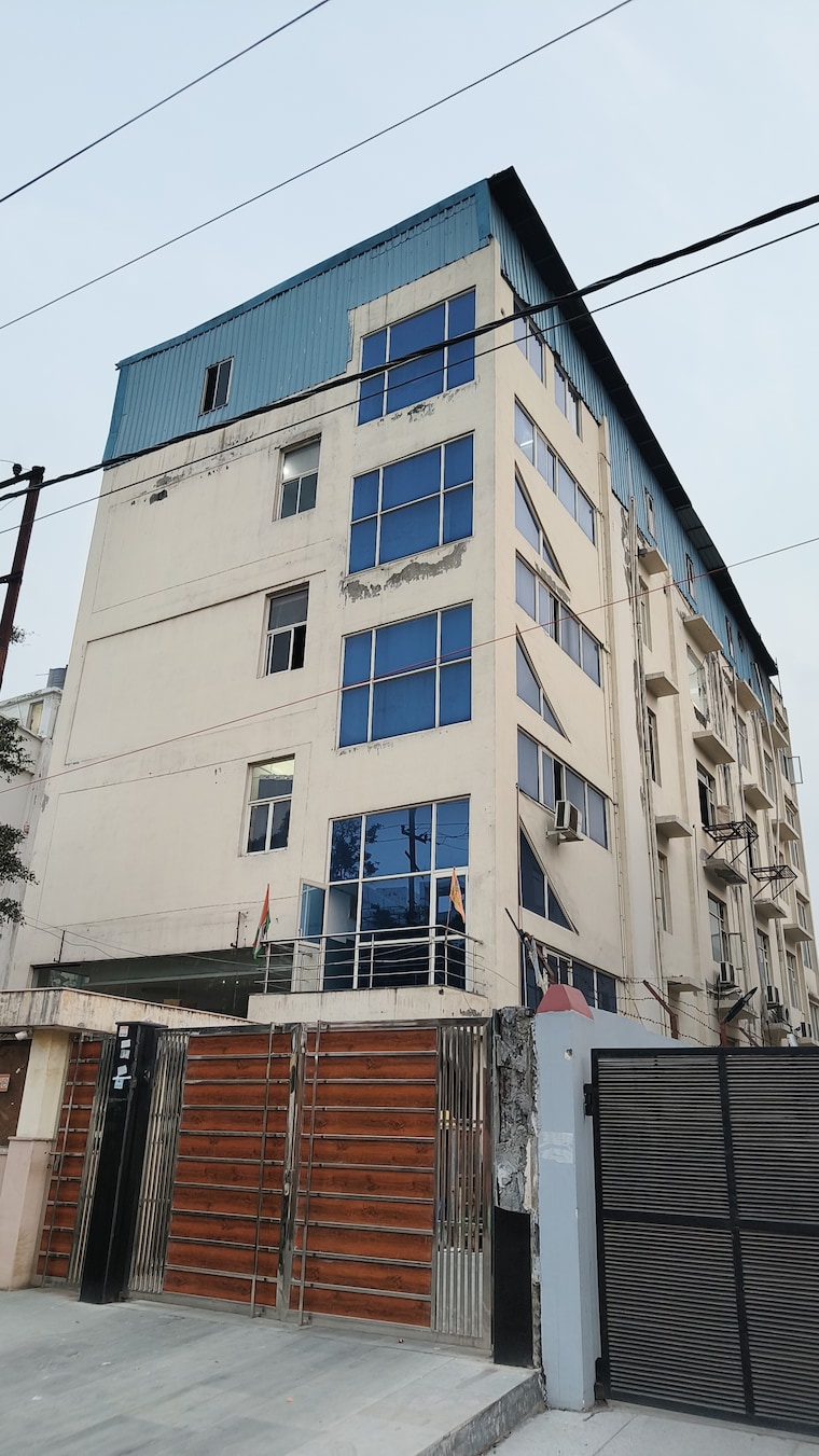 Exterior View, sector 62 Commercial Office Space 12500 Sq.Ft. In Sector 62 Noida 9002102