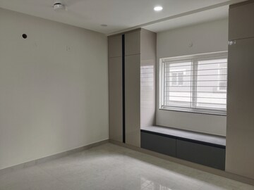 Room in 3 BHK Apartment at SR Pride Madhapur, Madhapur – for Rent