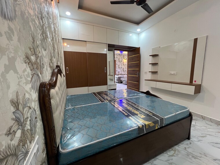 Bedroom, high ground 3 Bedroom 120 Sq.Yd. Apartment In High Ground Zirakpur 9002140