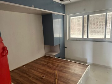 Room in 3 BHK Apartment at Elemental Earthwoods, Kokapet – for Rent