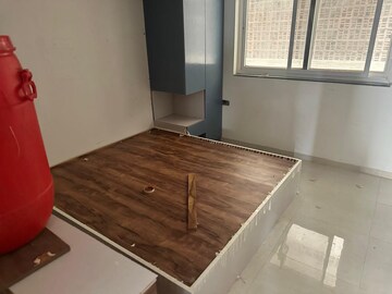 Room in 3 BHK Apartment at Elemental Earthwoods, Kokapet – for Rent