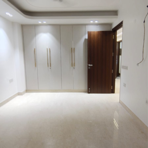 Room in 3 BHK Builder Floor at Malviya Nagar – for Sale