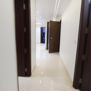 Building Lobby in 3 BHK Builder Floor at Malviya Nagar – for Sale