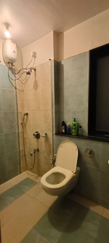 Bathroom in 2 BHK Apartment at Swapnalok Towers, Malad East – for Rent