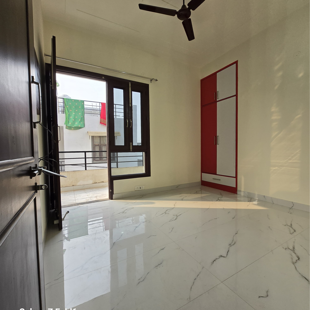 1 BHK + Servant Room Builder Floor For Rent in Risland Sky Mansion