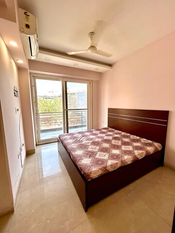 Bedroom in 2 BHK Builder Floor at Sector 46 – for Rent