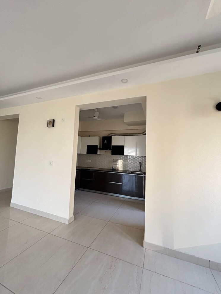 Room, ace-golf-shire 3.5 Bedroom 2095 Sq.Ft. Apartment In Sector 150 Noida 9002222