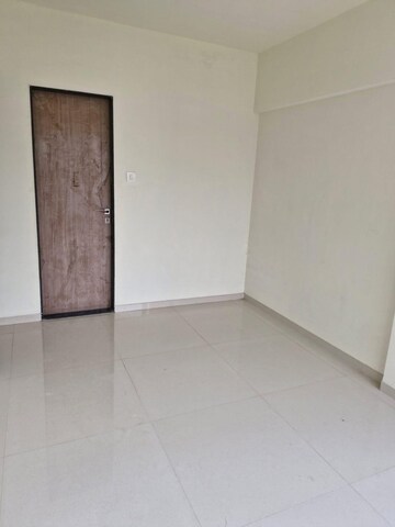 2 BHK Apartment For Rent in Oxford Navrang Crystal, Goregaon West