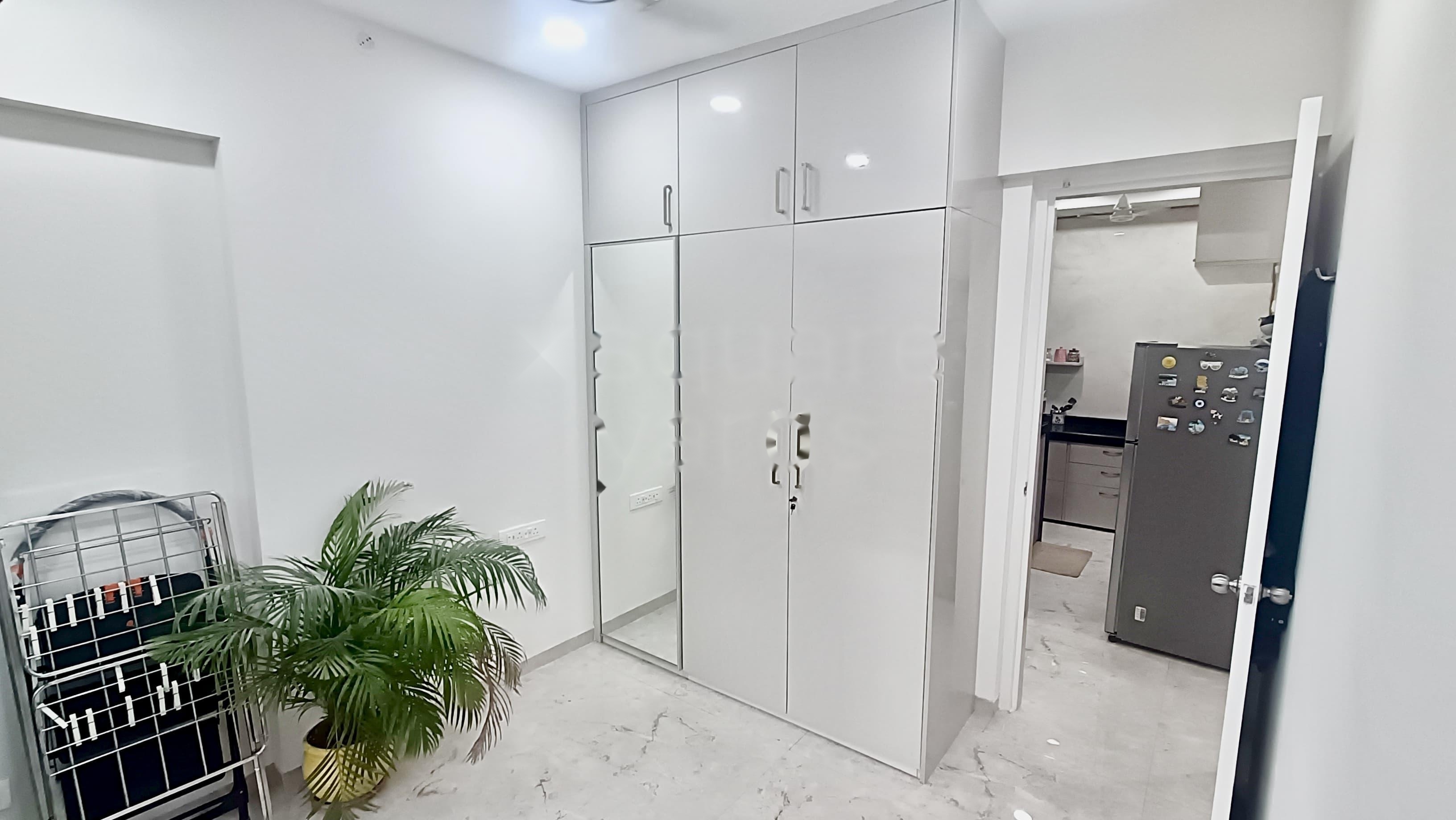 1.5 BHK 425 Sq.Ft. Apartment in Crystal Paradise