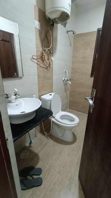Bathroom in 2 BHK Apartment at Civitech Sampriti, Sector 77 – for Rent