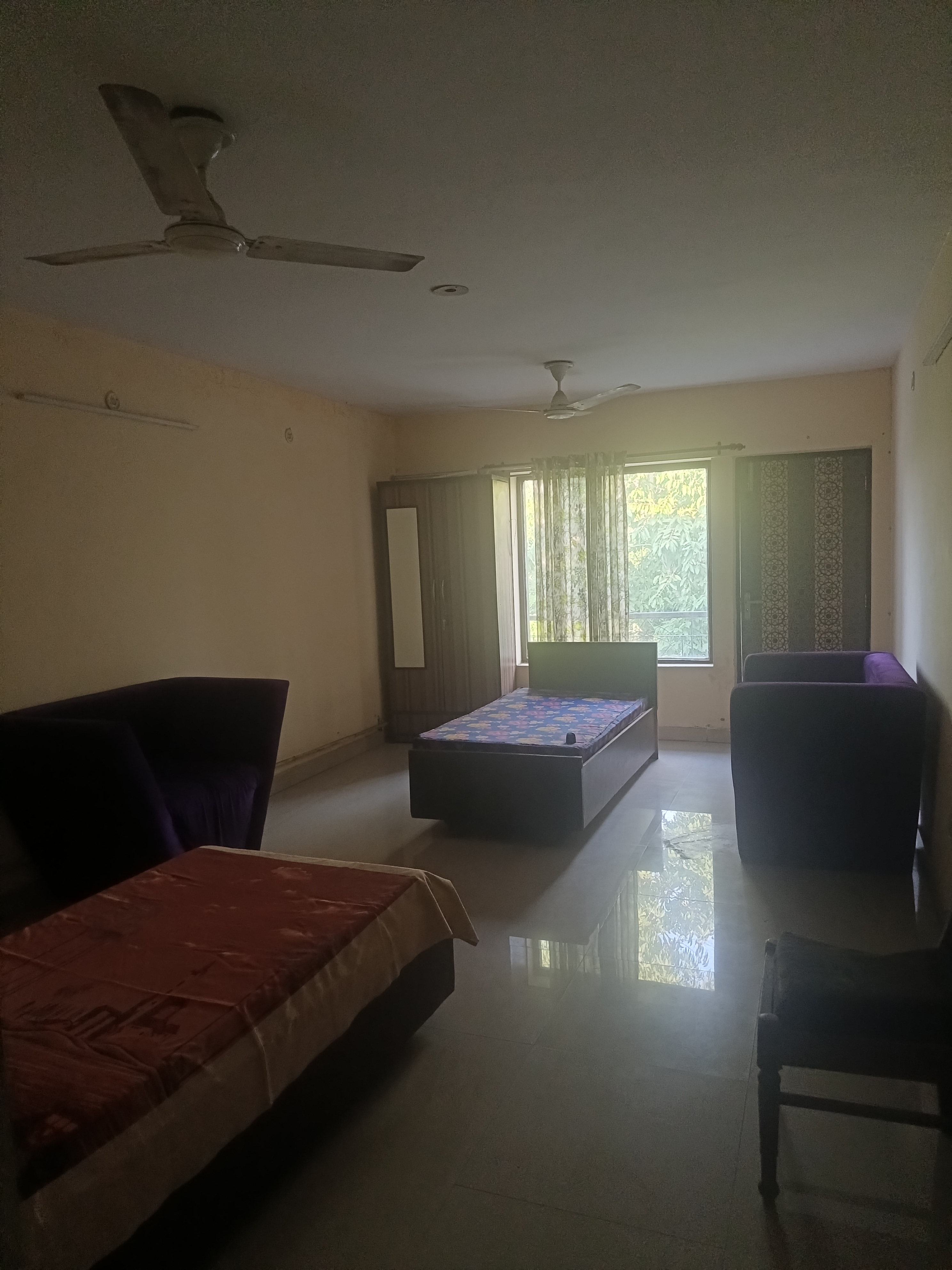 1 BHK Independent House For Rent in Sector 40