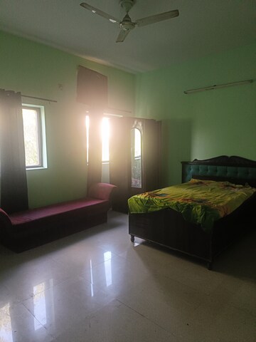 Living Room in 1 BHK Independent House at Sector 40 – for Rent