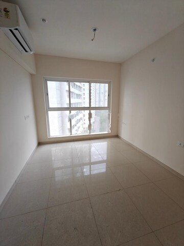 Room in 2 BHK Apartment at L&T Emerald Isle, Powai – for Rent