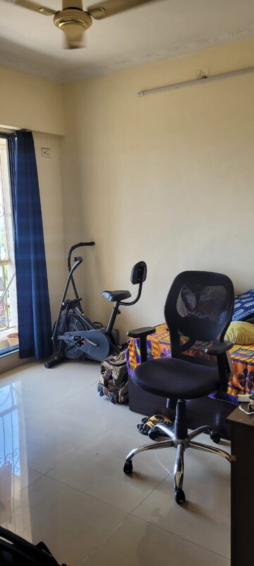 Furnished Amenities in 2 BHK Apartment at Ghansoli Sector 29c – for Rent
