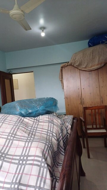 Bedroom in 4 BHK Apartment at Whispering Heights, Malad West – for Rent