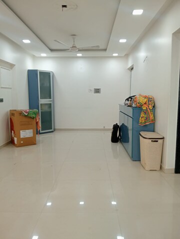 Team Area in 3 BHK Apartment at Om Malaygiri CHS, Borivali East – for Sale