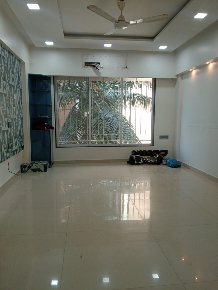 Room, om-malaygiri-chs 3 Bedroom 885 Sq.Ft. Apartment In Borivali East Mumbai 9002340