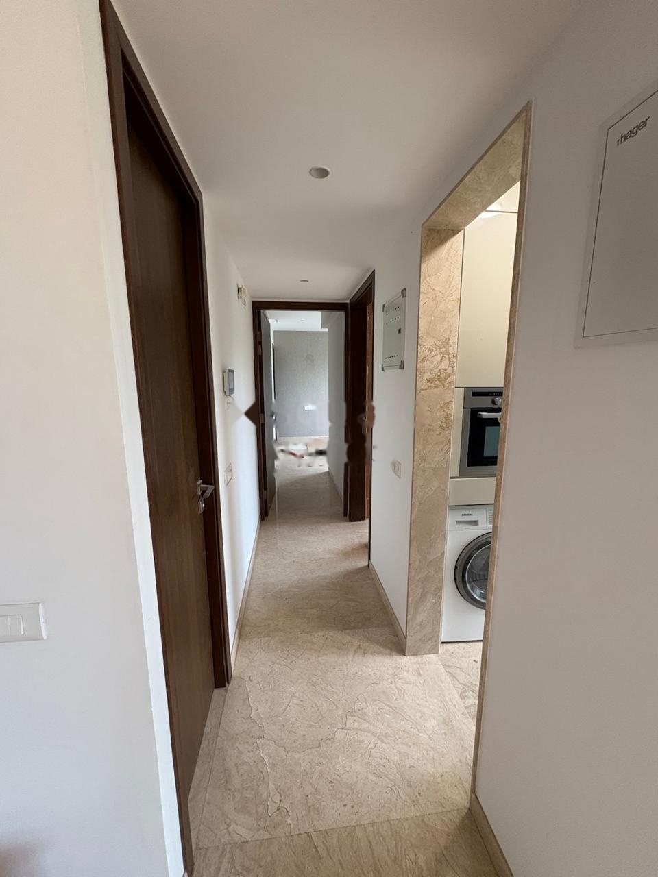 2 BHK Apartment For Rent in Hiranandani Castle Rock