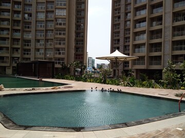 Swimming Pool in 4 BHK Apartment at Runwal Elegante, Andheri West – for Rent