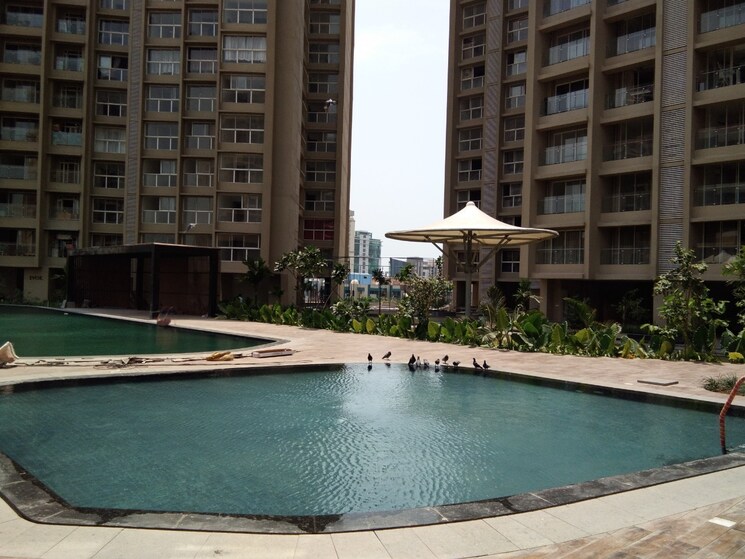 Swimming Pool, runwal-elegante 4 Bedroom 1470 Sq.Ft. Apartment In Andheri West Mumbai 9002374