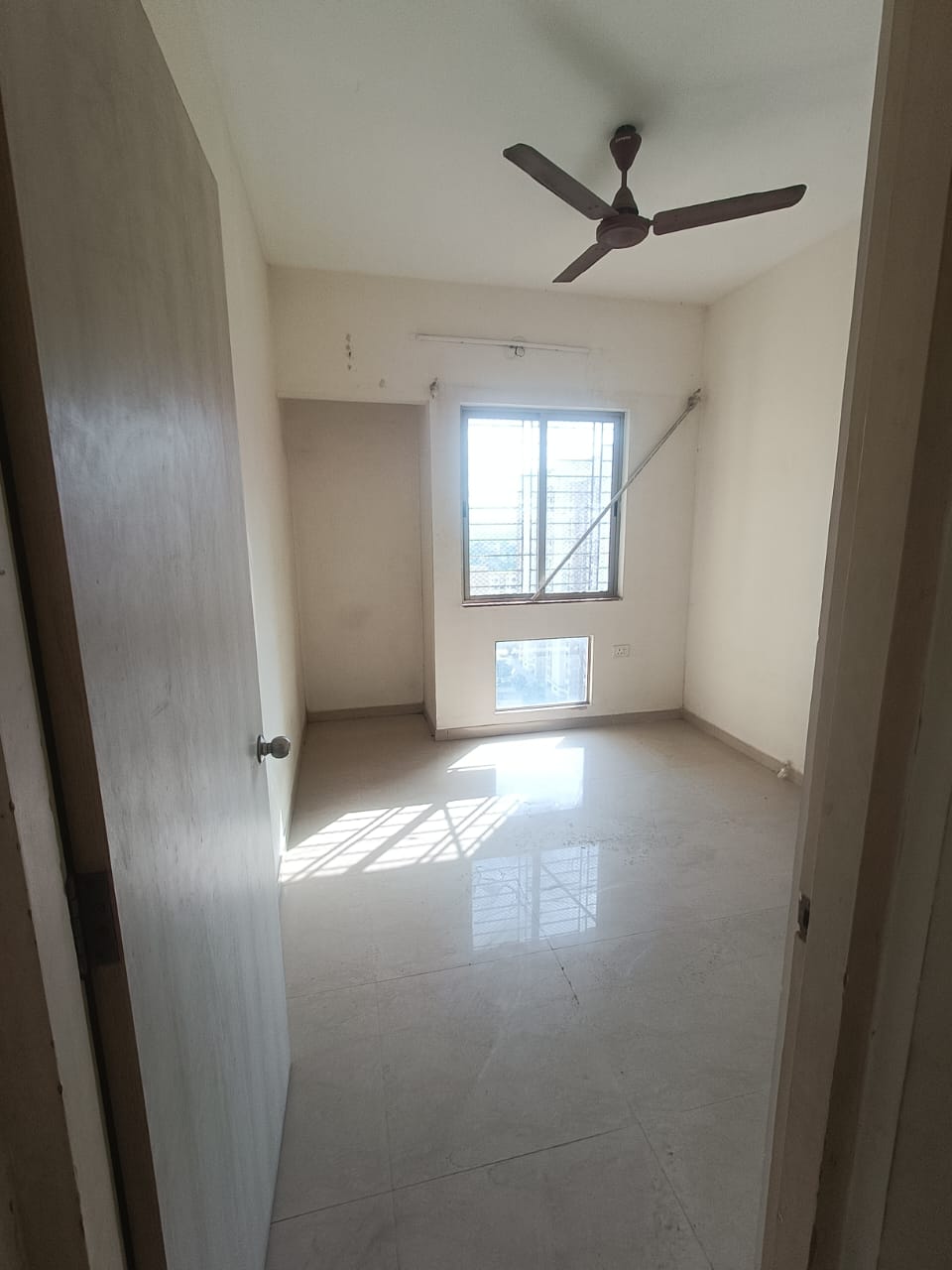 2 BHK Apartment For Rent in Lodha Palava Exotica
