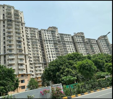 3 BHK Apartment – Exterior View View at DLF The Belvedere Park, Sector 24 - for Rent