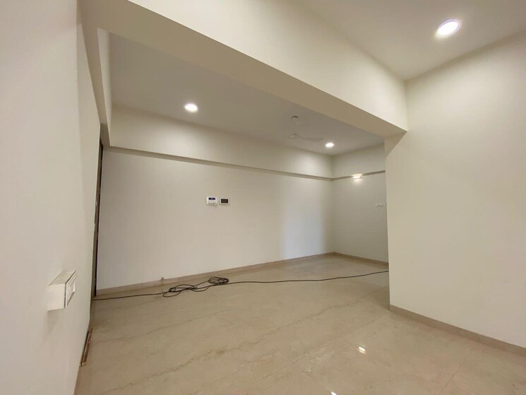 Room, usha-kiran-chs-andheri 4 Bedroom 1070 Sq.Ft. Apartment In Andheri West Mumbai 9002442