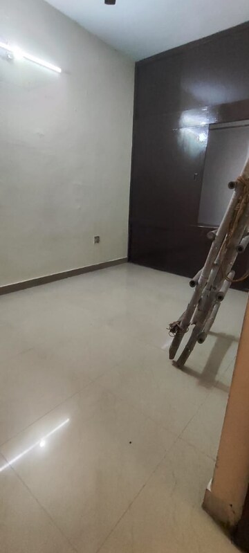 Staircase in 2.5 BHK Villa at Sector 55 – for Rent
