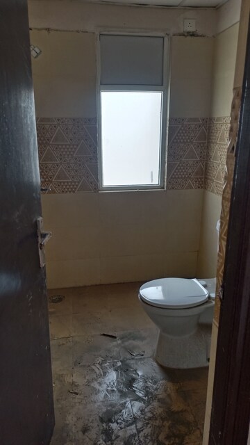 Bathroom in 3 BHK Apartment at Amrapali Golf Homes, Sector 4 Greater Noida – for Rent
