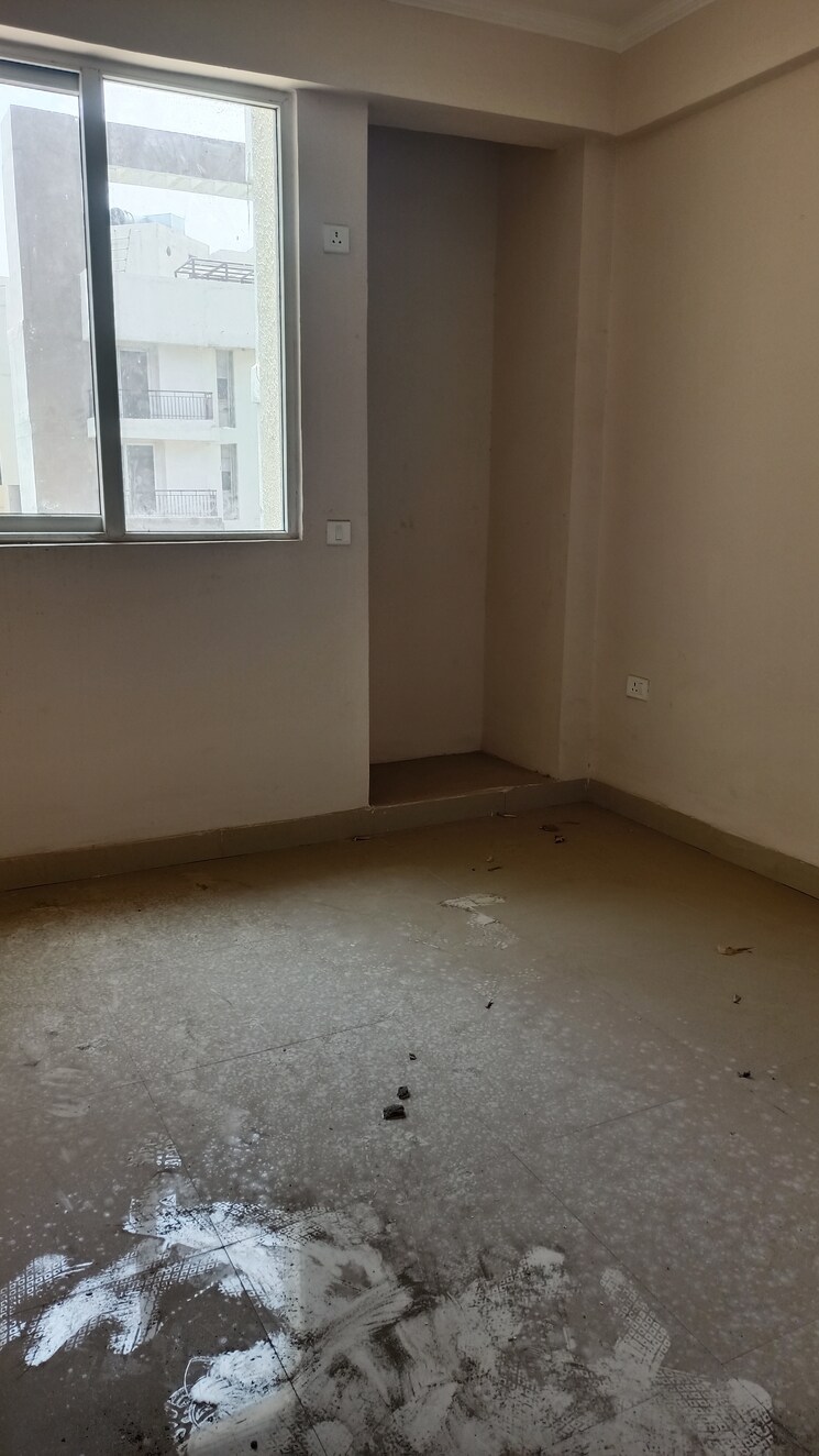 Room, amrapali-golf-homes 3 Bedroom 1115 Sq.Ft. Apartment In Sector 4 Greater Noida Greater Noida 9002490